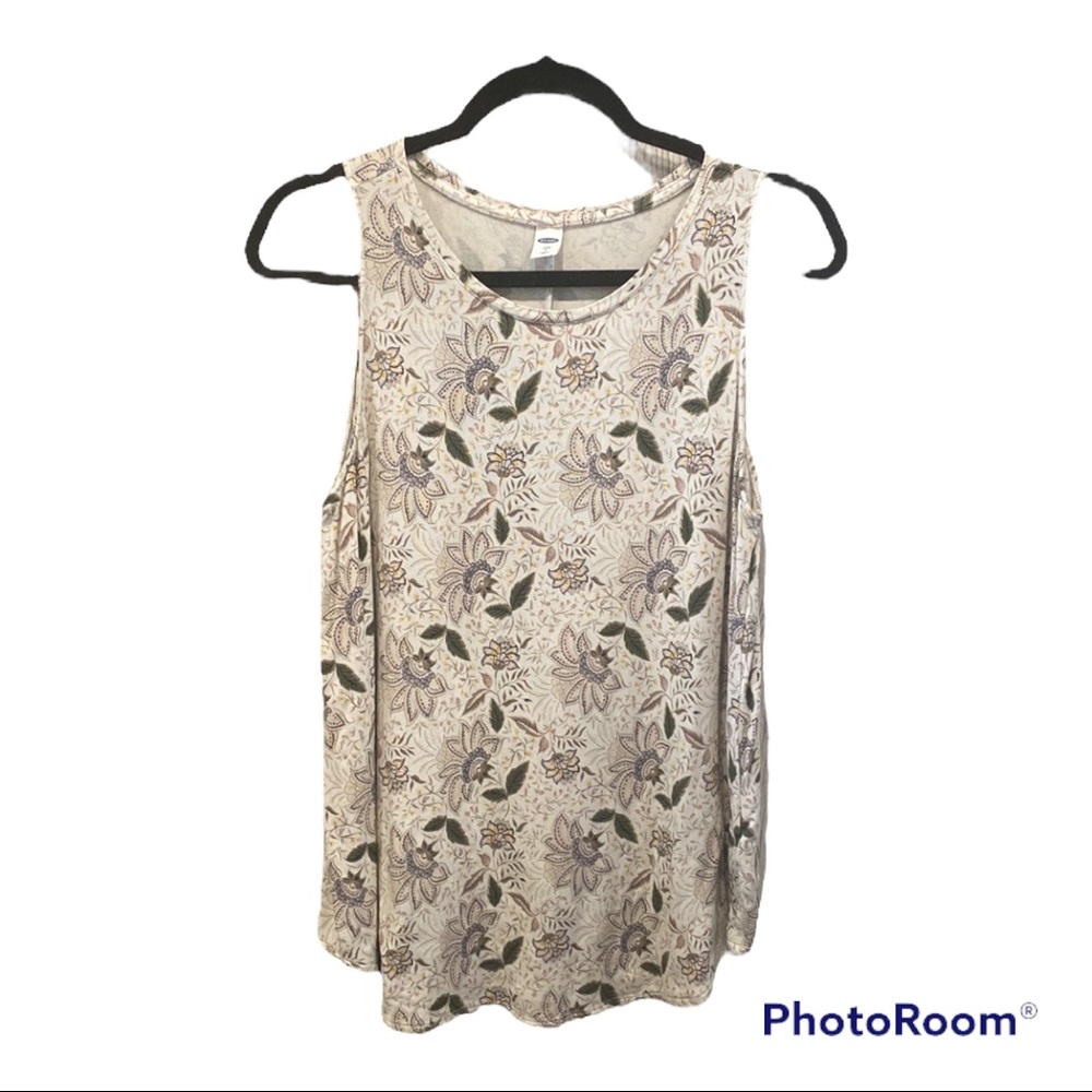 Old Navy Women’s Lucy Relaxed Fit Tank Top, Size L